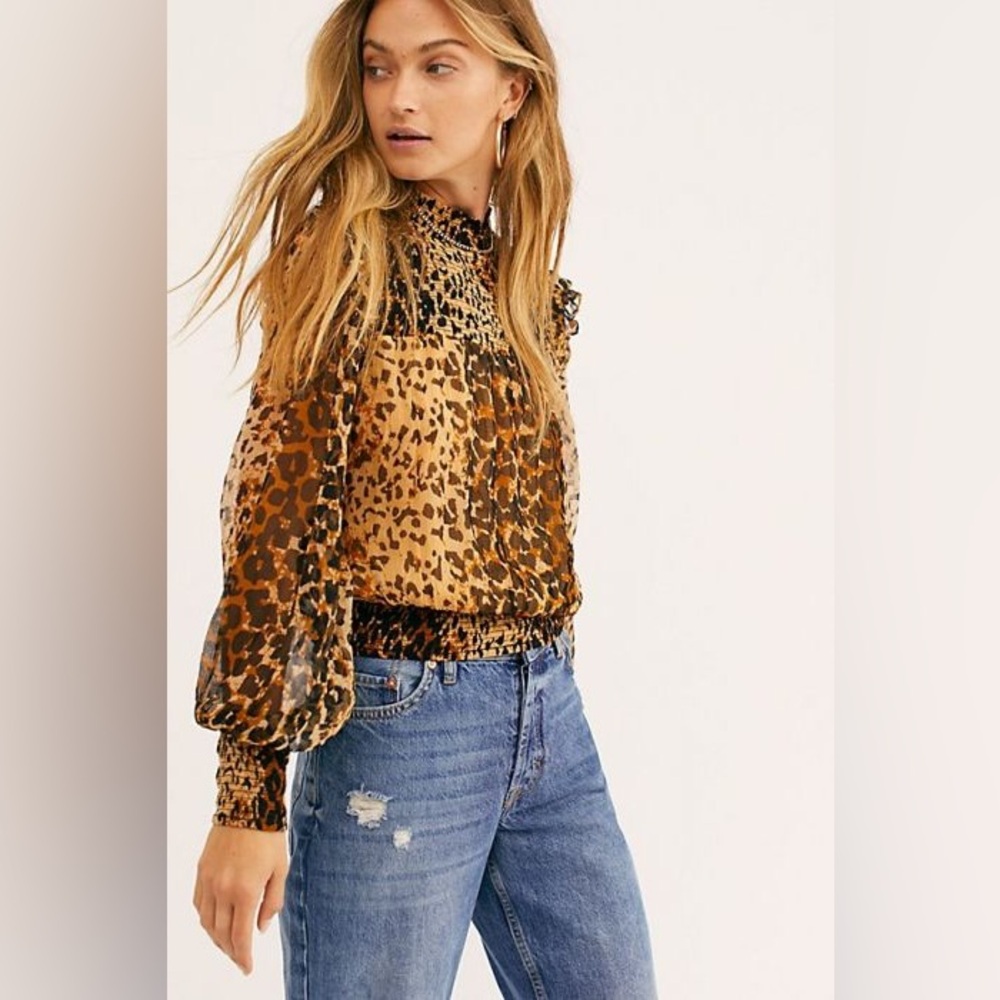 FREE PEOPLE ROMA ANIMAL PRINT BLOUSE